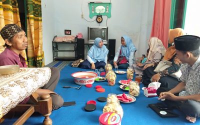 Jaga Tradisi : Kunjungan Silaturahmi ke Para Guru Selama Lebaran