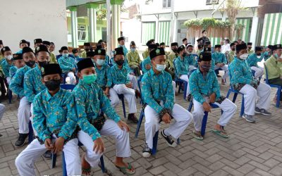 Ratusan Santri Ponpes Assholah Menerima Vaksin