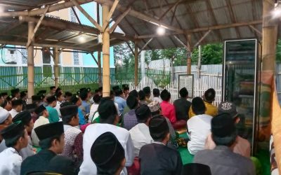 Kyai Muzayyin Guru Tercinta